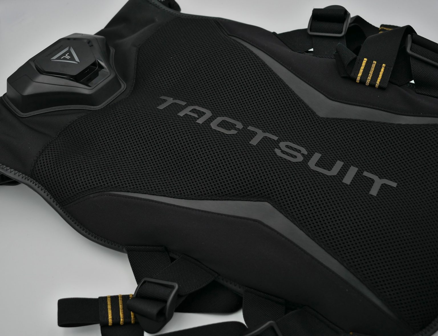 Recensione BHaptics Tactsuit X40 - La Tuta Aptica Di Riferimento