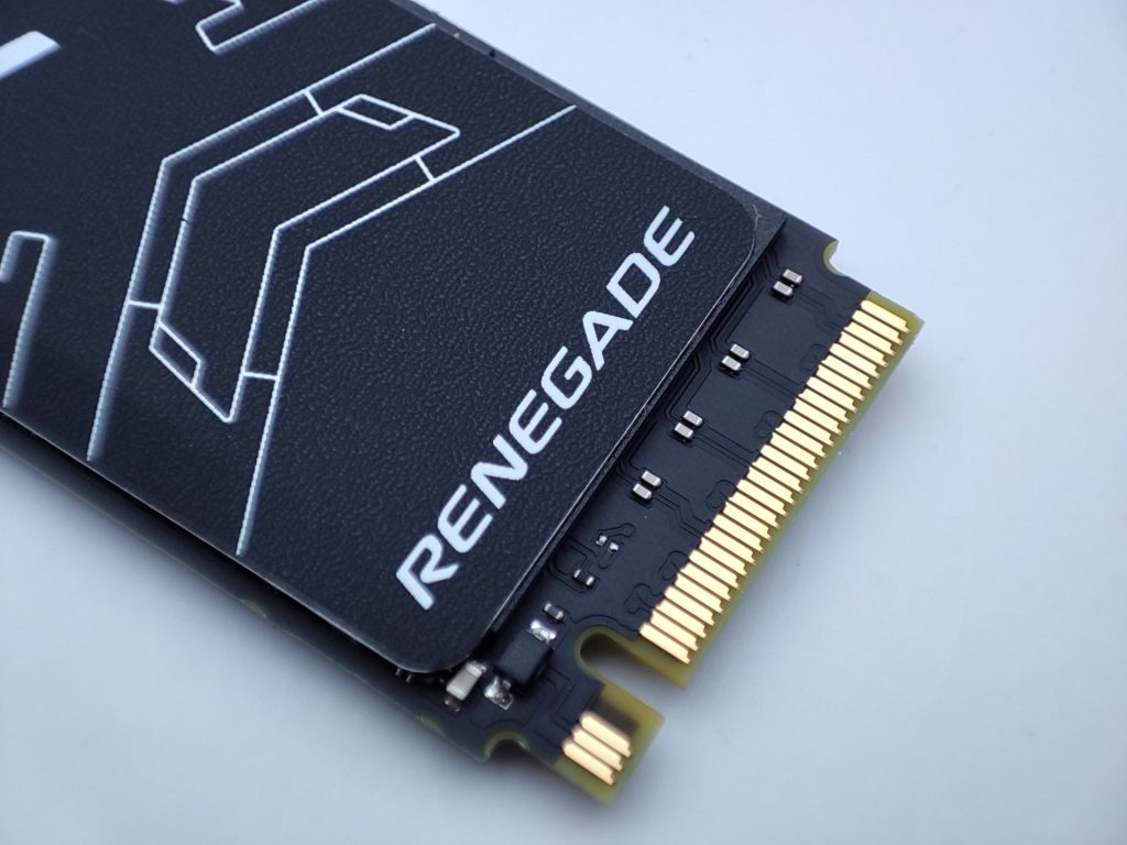 Kingston FURY Renegade M.2 SSD PCIe 4.0 Recensione15